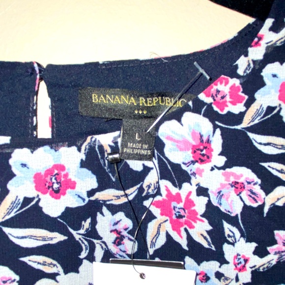 Banana Republic NEW WITH TAGS: Banana Republic Dress - Picture 2 of 7